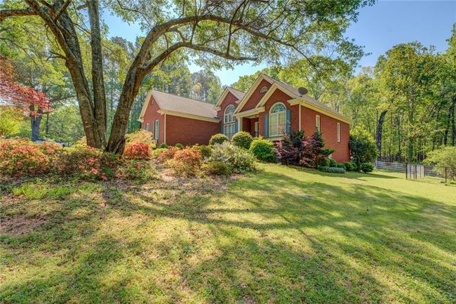 1341 Christian Cir Se, House other with 5 bedrooms, 3 bathrooms and null parking in Conyers GA | Image 6