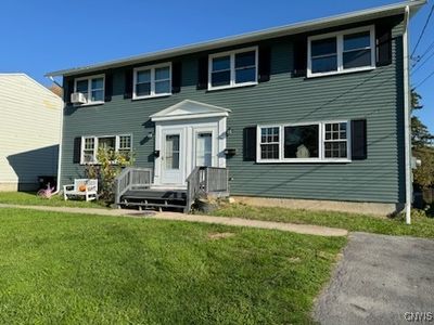 625 - 623 & 625 Sunflower Drive, Home with 6 bedrooms, 2 bathrooms and null parking in Salina NY | Image 2