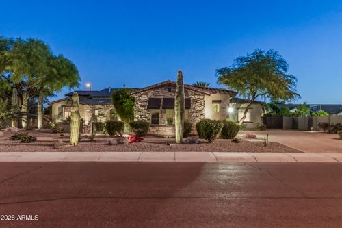 2971 E Oriole Dr, Gilbert, AZ, 85297-8155 | Card Image
