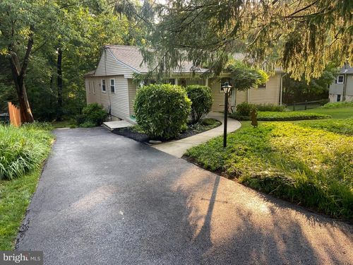 5 Lantern Ln, MALVERN, PA, 19355-2106 | Card Image