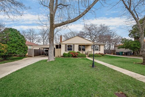 2517 Littlepage St, Fort Worth, TX, 76107-4615 | Card Image