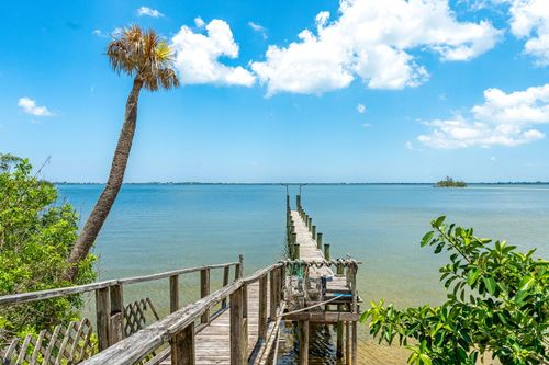 7680 Us Highway 1, Micco, FL, 32976-7437 | Card Image