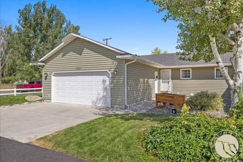 1701 Hawthorne Ln, Billings, MT, 59105-4201 | Card Image