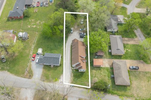103 Parker Ave, Waverly, TN, 37185-1938 | Card Image