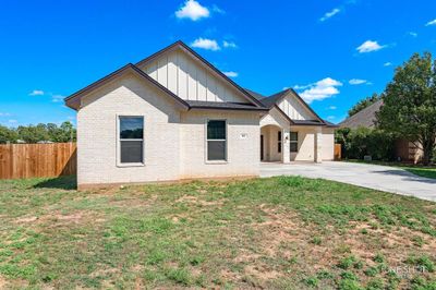 802 Waters Edge Drive, House other with 4 bedrooms, 3 bathrooms and null parking in Abilene TX | Image 3