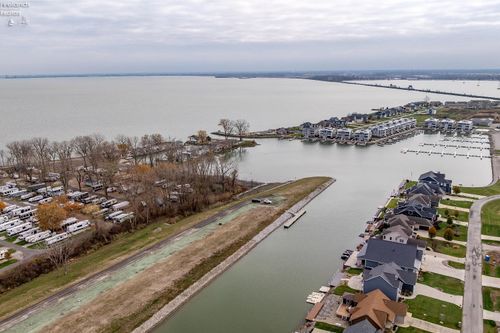 2396 Yacht Club Lane, Marblehead, OH, 43440 | Card Image