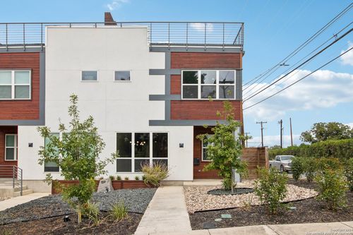 102-159 #102 E Davis Ct, San Antonio, TX, 78209 | Card Image
