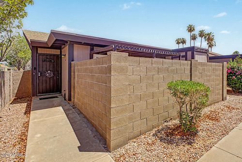 a-1827 E Kirkland Ln, Tempe, AZ, 85281-4439 | Card Image