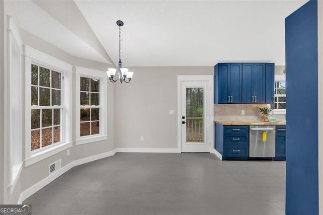 12 Remington Ct, House other with 3 bedrooms, 2 bathrooms and 2 parking in Euharlee GA | Image 12