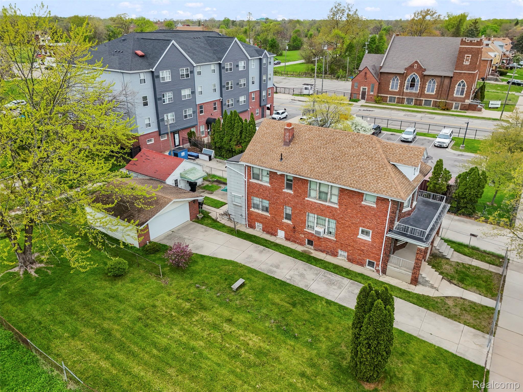 Residential Income in Detroit 5
