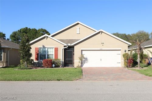 10548 Canal Brook Ln, LEHIGH ACRES, FL, 33936-6670 | Card Image