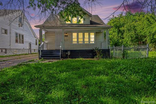 15224 Rossini Dr, Detroit, MI, 48205-2053 | Card Image