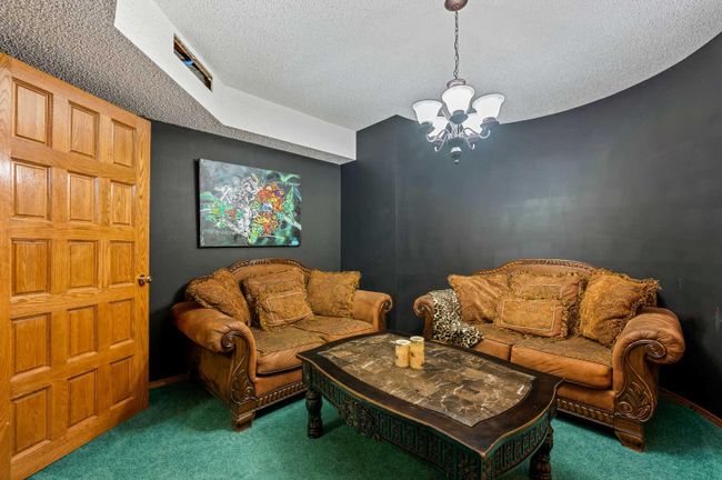 1108 Premier Way Sw, House detached with 4 bedrooms, 3 bathrooms and 4 parking in Calgary AB | Image 31
