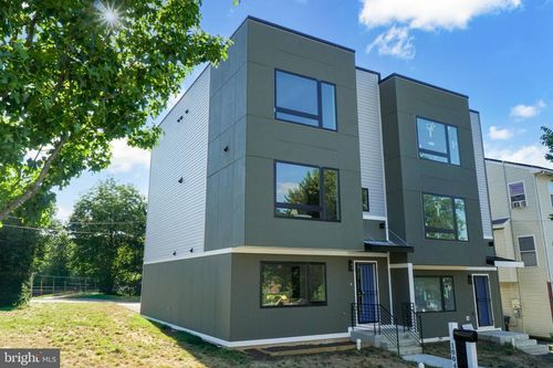 1004 50th Pl Ne, WASHINGTON, DC, 20019-4008 | Card Image