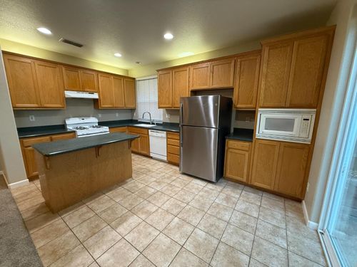 301 Unity Circle, Sacramento, CA, 95833 | Card Image