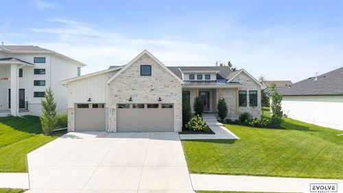 21315 E St, Elkhorn, NE, 68022-3259 | Card Image