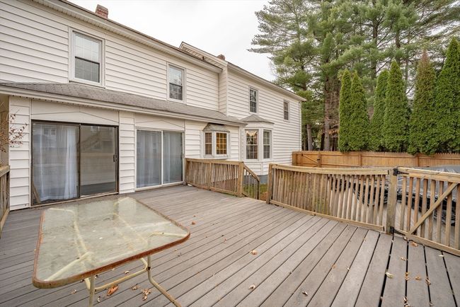 8 Wright St, House other with 4 bedrooms, 2 bathrooms and 2 parking in Easthampton MA | Image 35