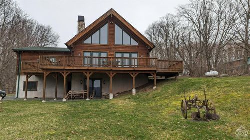 292 Van Etten Rd., Windham, NY, 12452 | Card Image