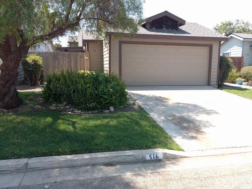 516 N Velie Drive, Visalia, CA, 93292 | Card Image