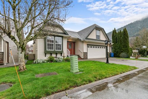 9-349 Walnut Ave, Harrison Hot Springs, BC, V0M1K0 | Card Image