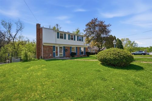 123 Point Vue Dr, Pittsburgh, PA, 15237-1883 | Card Image