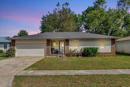 1637 W Wayland St, Springfield, MO, 65807-2358 | Card Image