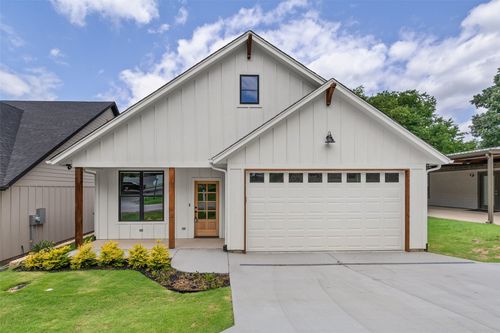 1010 Mustang Trl, Granbury, TX, 76049-5652 | Card Image