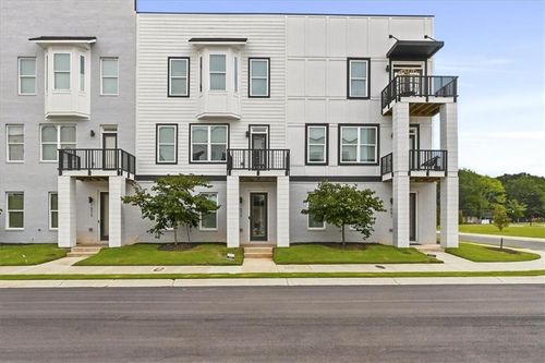 1077 Glen Falls Dr, Decatur, GA, 30032 | Card Image