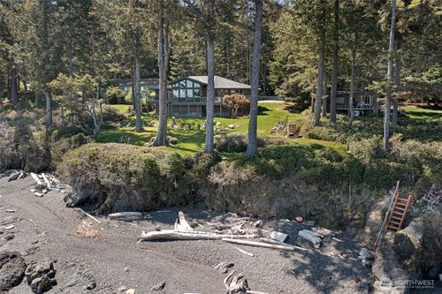 1378 San Juan Dr, Friday Harbor, WA, 98250-6985 | Card Image