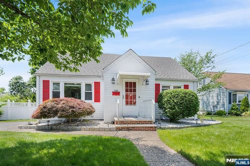 120 Main St, Ridgefield Park, NJ, 07660-1641 | Card Image