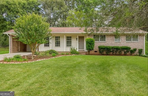 112 Fairway Dr, Valley, AL, 36854-4330 | Card Image