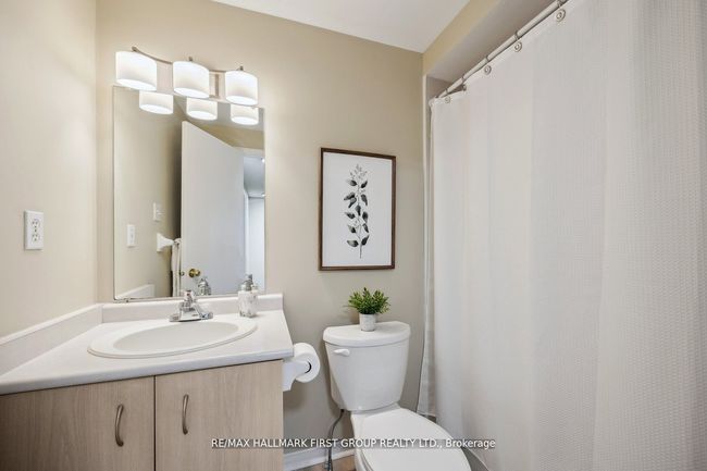 132 Timber Mill Ave, House attached with 3 bedrooms, 2 bathrooms and 1 parking in Whitby ON | Image 22