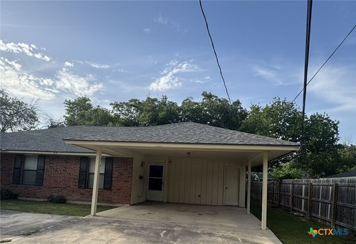 2-416 E Humphreys St, Seguin, TX, 78155-4506 | Card Image