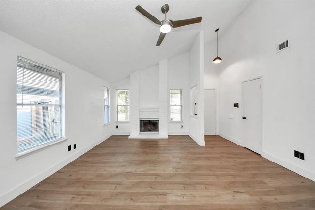 3118 Raccoon Run, House other with 3 bedrooms, 2 bathrooms and 1 parking in Spring TX | Image 8