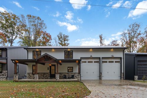 368 Peach Tree Ln, Russell Springs, KY, 42642-7804 | Card Image