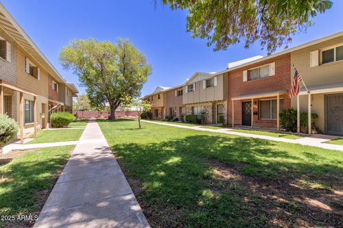 3905 S Mill Ave, Tempe, AZ, 85282-4902 | Card Image