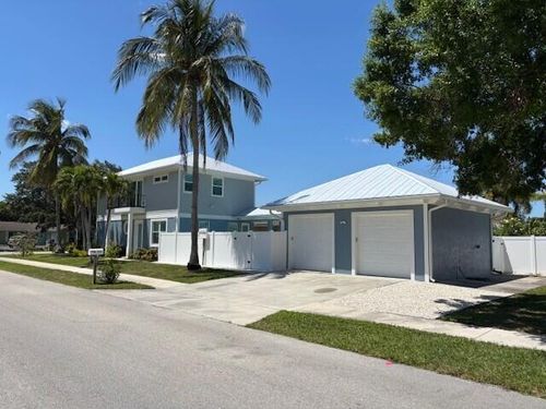 425 Hugh St, Jupiter, FL, 33458-3529 | Card Image