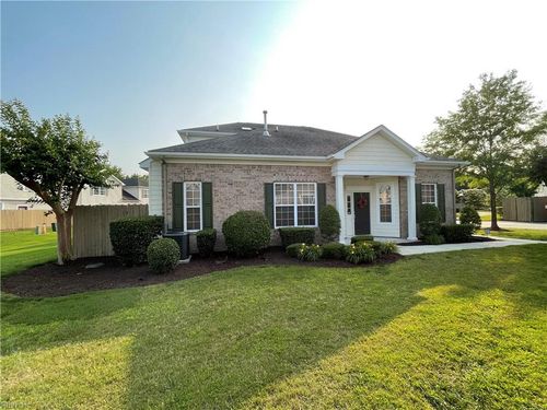 1400 Otterbourne Cir, Chesapeake, VA, 23320-2927 | Card Image