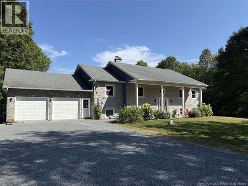 90 Graham Dr, Island View, NB, E3E1A2 | Card Image