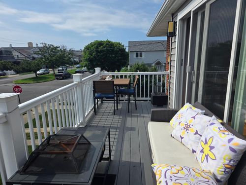 upper-255 Franklin Blvd, Long Beach, NY, 11561-3740 | Card Image