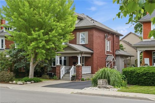 2116 Caroline St, Burlington, ON, L7R1L8 | Card Image