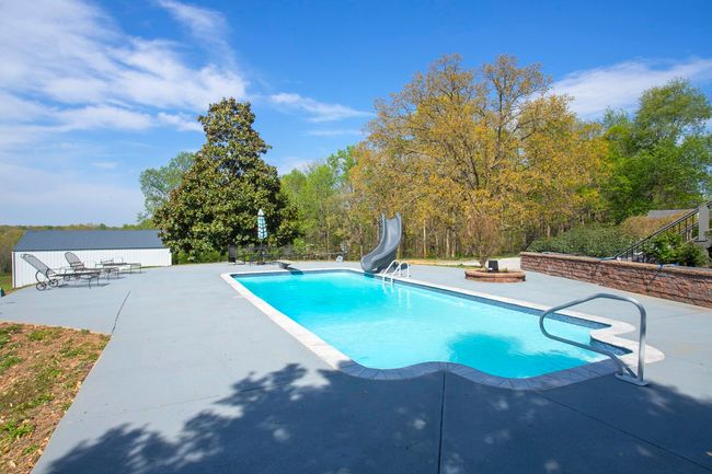 1043 Shelton Rd, House other with 4 bedrooms, 4 bathrooms and 2 parking in Charlotte TN | Image 53