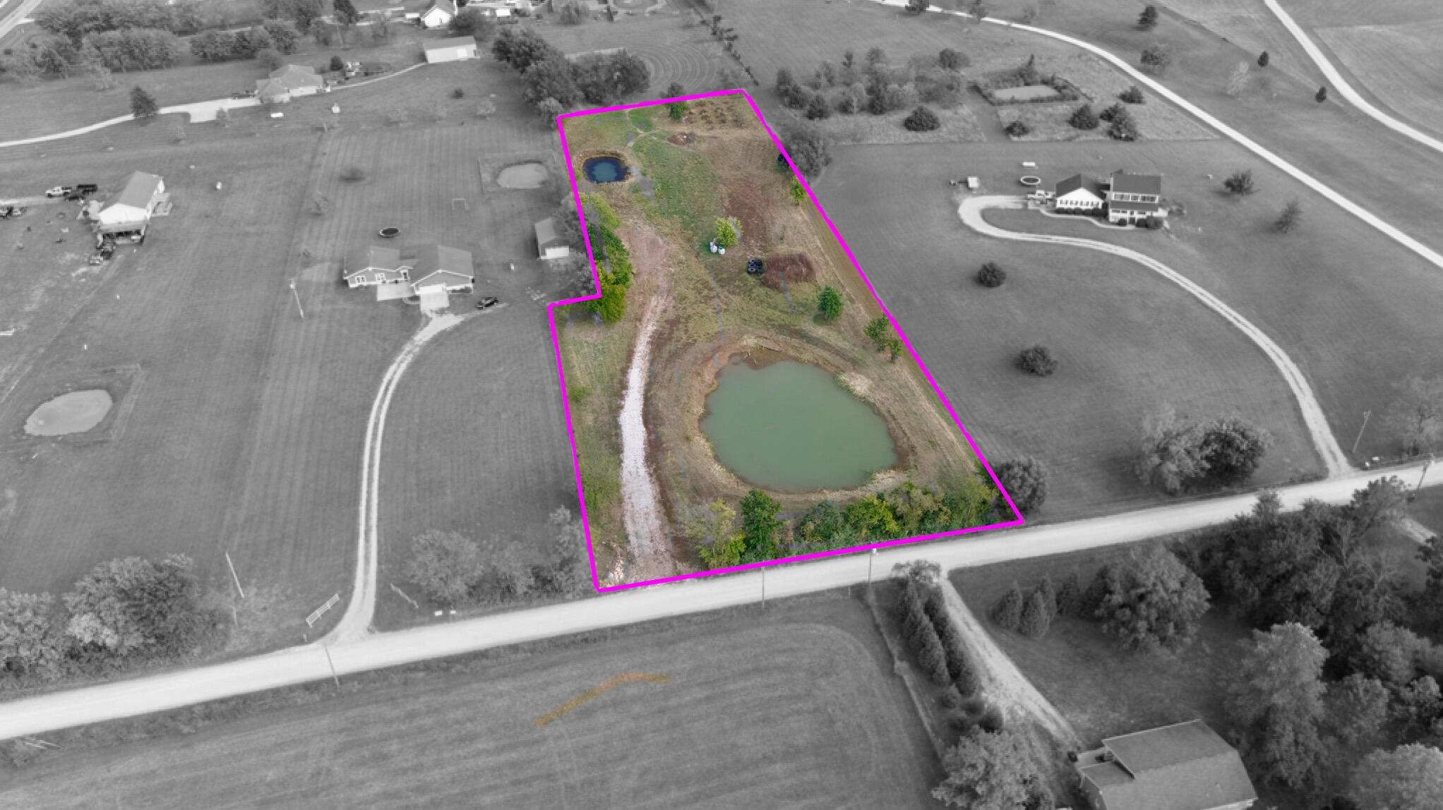 Land in HALLSVILLE