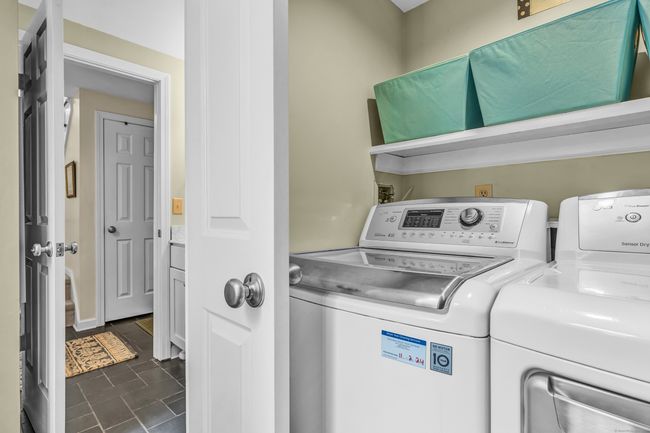 42 Long Hill Farm, Condo with 2 bedrooms, 3 bathrooms and 4 parking in Guilford CT | Image 22