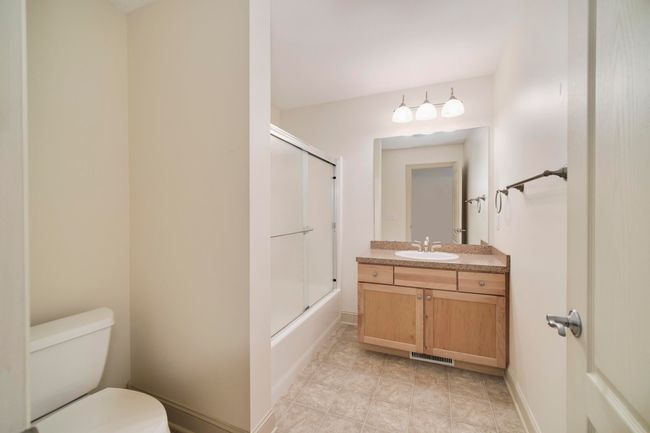 70 Spinnaker Dr, Condo with 2 bedrooms, 3 bathrooms and null parking in Manistee MI | Image 30