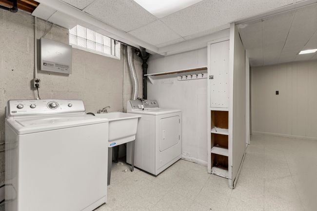 1300 Robindale Ave, House other with 3 bedrooms, 2 bathrooms and null parking in Dearborn MI | Image 30