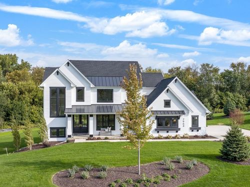 3941 White Oak Ln, Excelsior, MN, 55331-5701 | Card Image