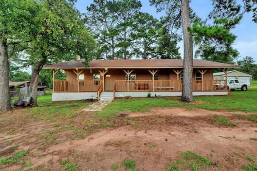 2169 Highway 304, Smithville, TX, 78957-2246 | Card Image