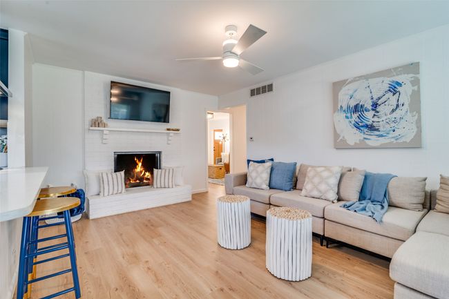 13660 Purple Sage Rd, House other with 3 bedrooms, 2 bathrooms and null parking in Dallas TX | Image 17