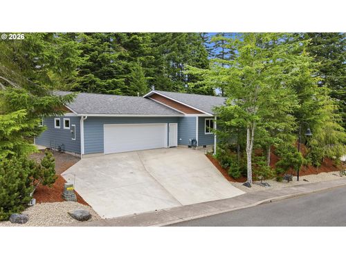2256 Timberline Dr, Coos Bay, OR, 97420-2080 | Card Image